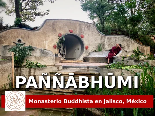 Tarjeta del monasterio Paññābhūmi, en Jalisco, México